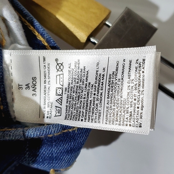 Old Navy Pull-On Skinny Jeans with Adjustable Waist, Size 3T - Picture 10 of 10